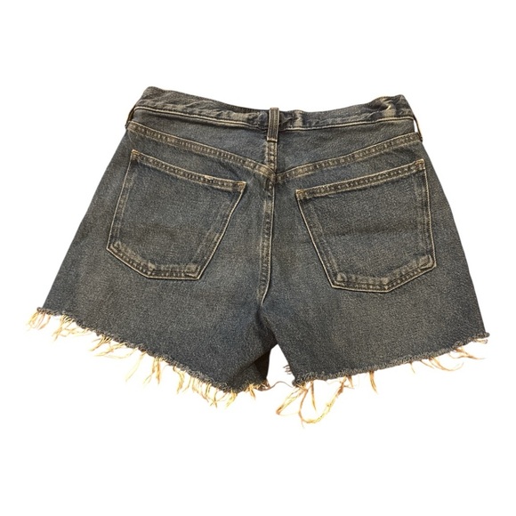 UNIVERSAL THREAD Denim Frayed Hem Women's Shorts - Picture 2 of 4